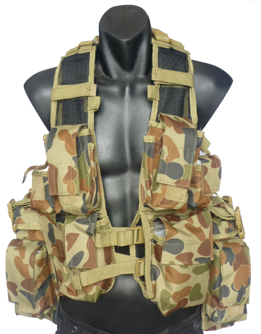 HTS001 M-83 ASSAULT VEST AUSCAM